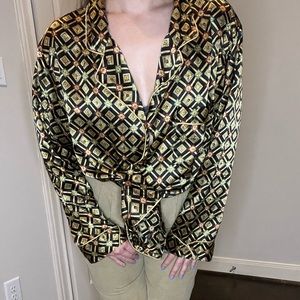 🔶Geometric Print Victoria's Secret Blouse🔶